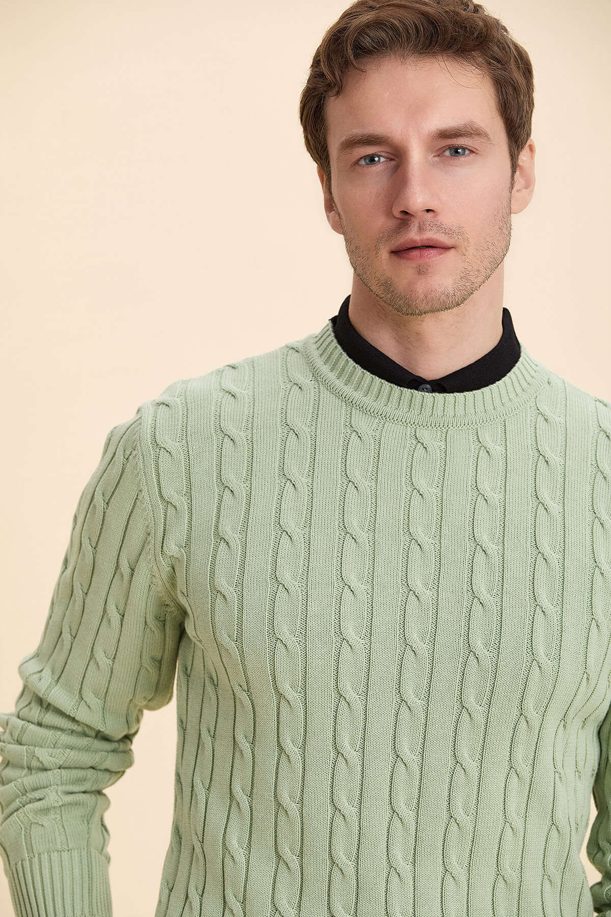 Light Green 100% Cotton Cable Knit Crew Neck Sweater - 1