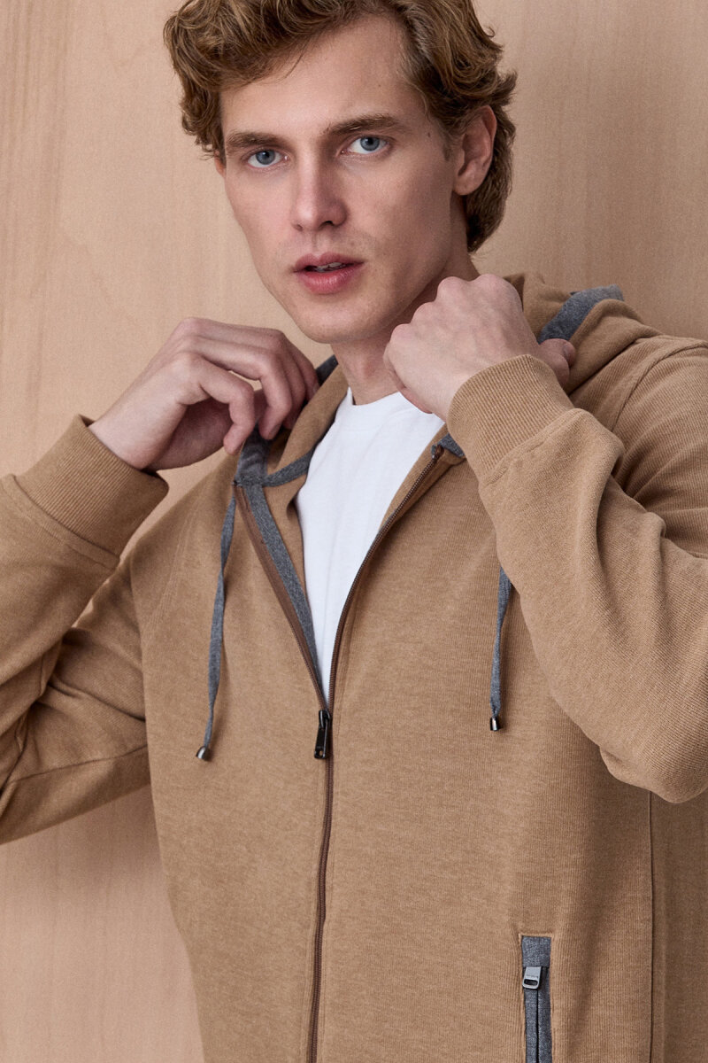 Açık Bej Pamuklu Sweatshirt (1)