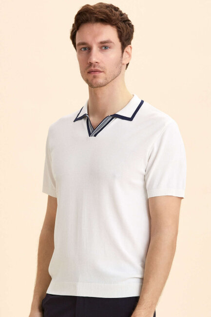 Kırık Beyaz Polo Triko Tişört - 1