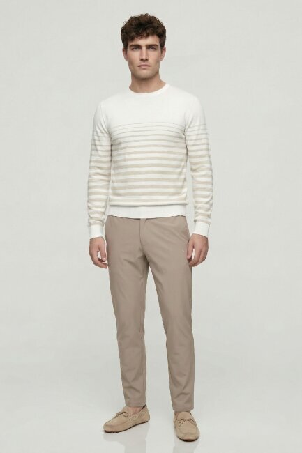 Off-white/beige 100% Cotton Striped Crew Neck Sweater - 5