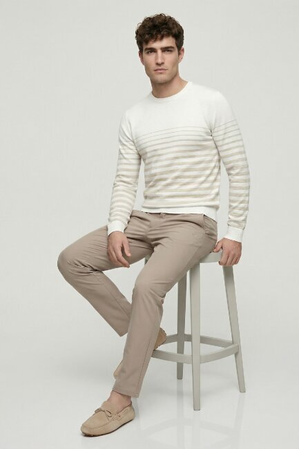 Off-white/beige 100% Cotton Striped Crew Neck Sweater - 4