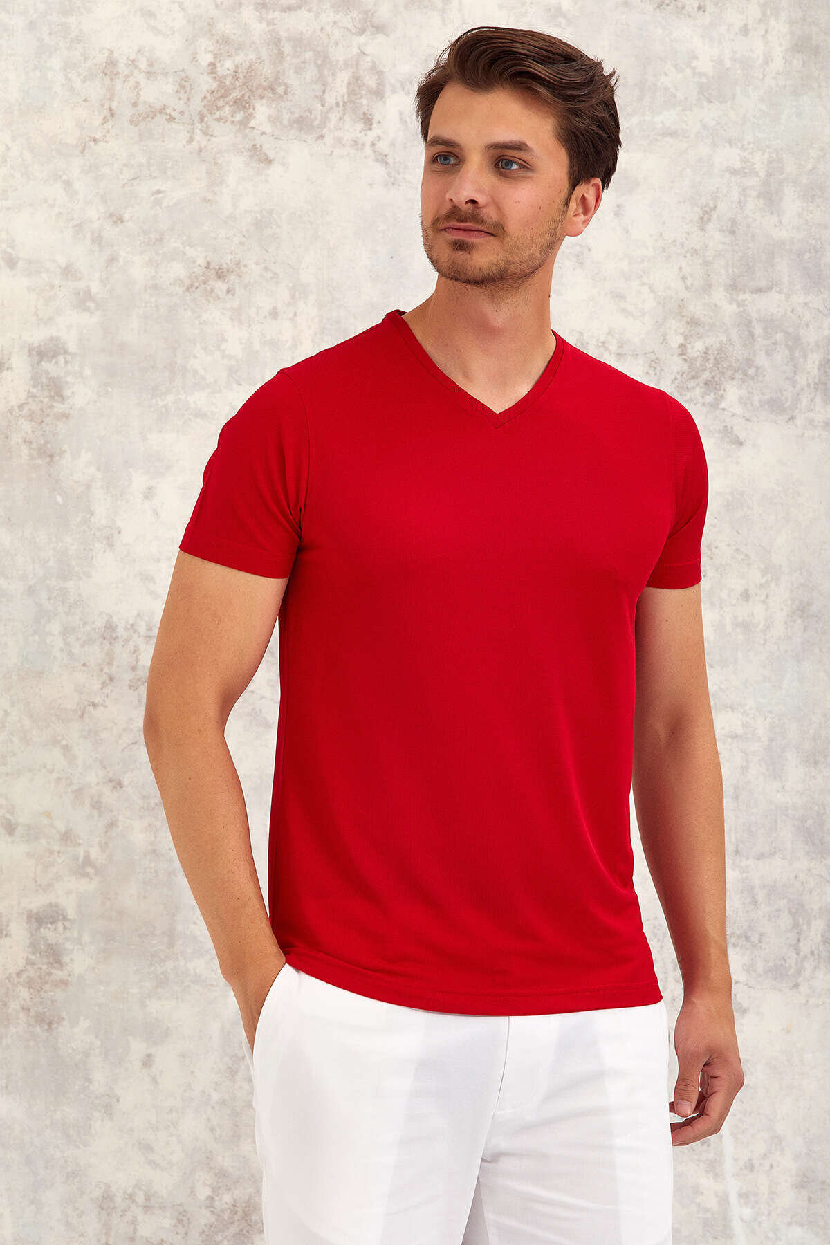 Red V-Neck Basic T-shirt - 5