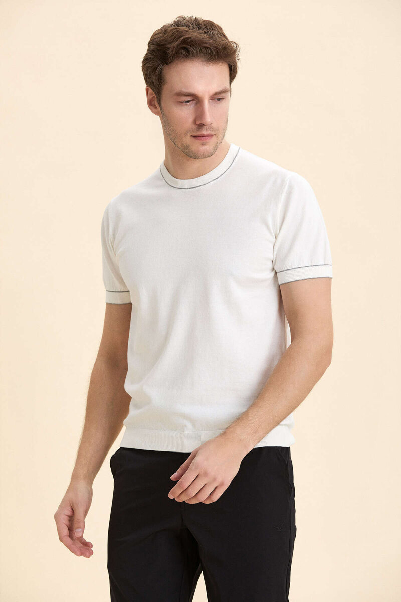 Kırık Beyaz %100 Pamuk Bisiklet Yaka Kısa Kollu Kazak - 3