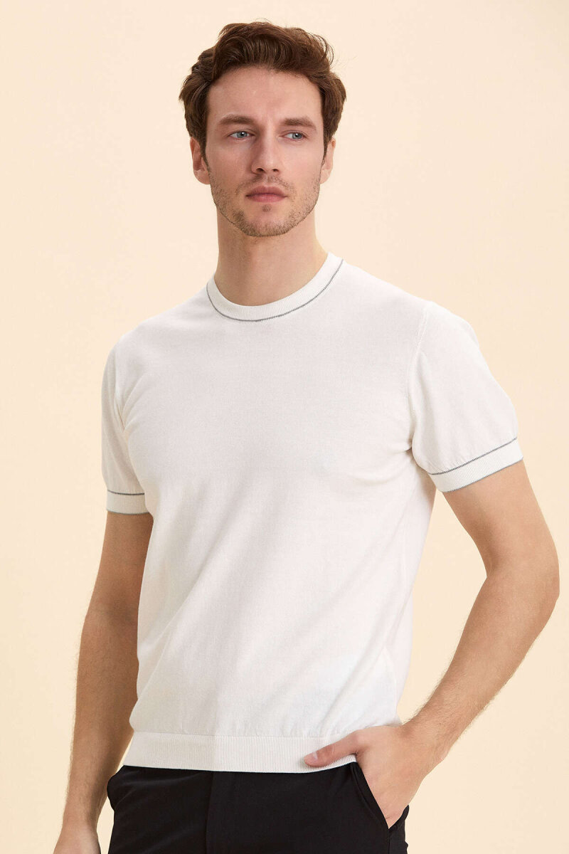 Kırık Beyaz %100 Pamuk Bisiklet Yaka Polo Kazak (1)