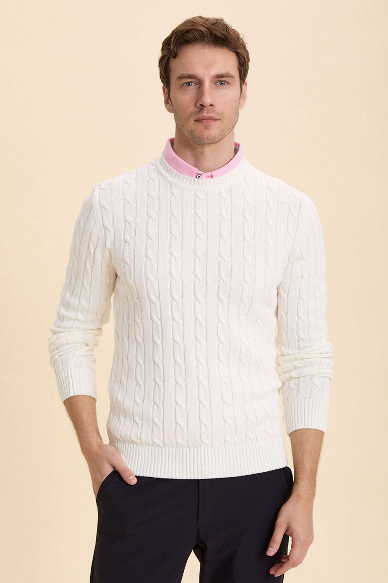 Off-White 100% Cotton Cable Knit Crew Neck Sweater - 3