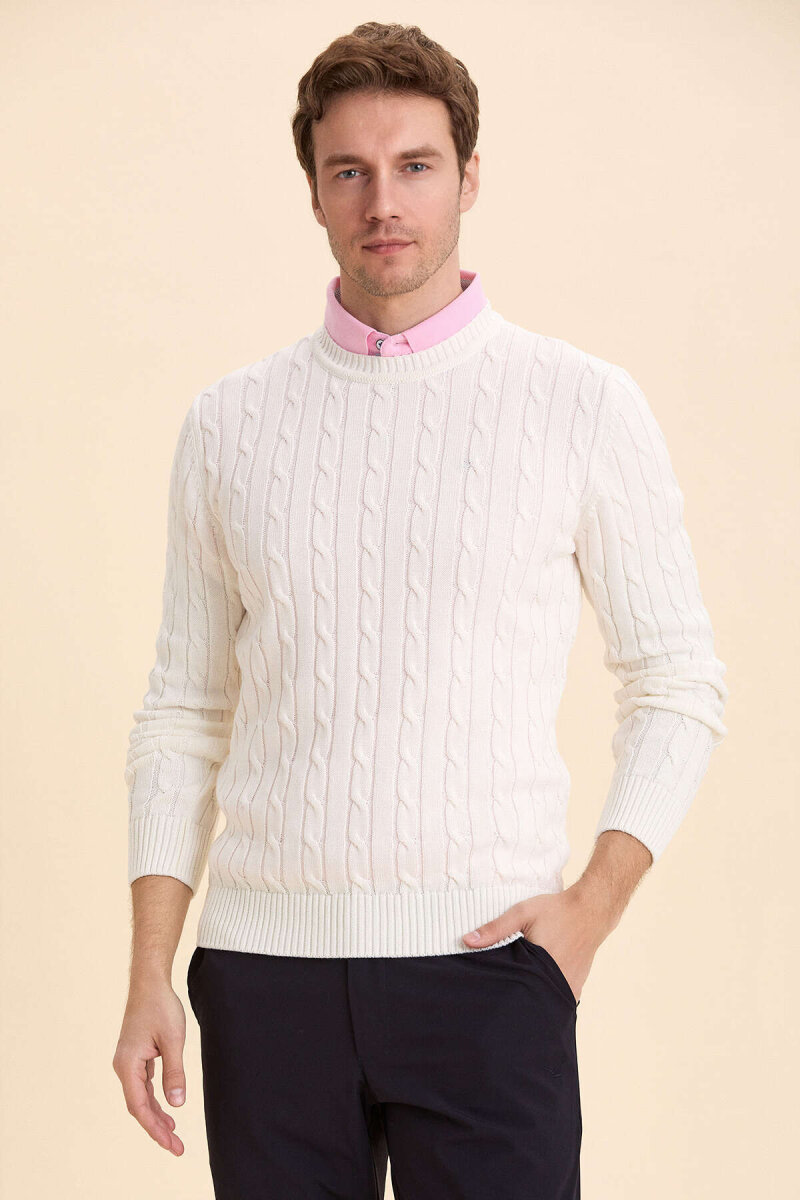 Off-White 100% Cotton Cable Knit Crew Neck Sweater - 4