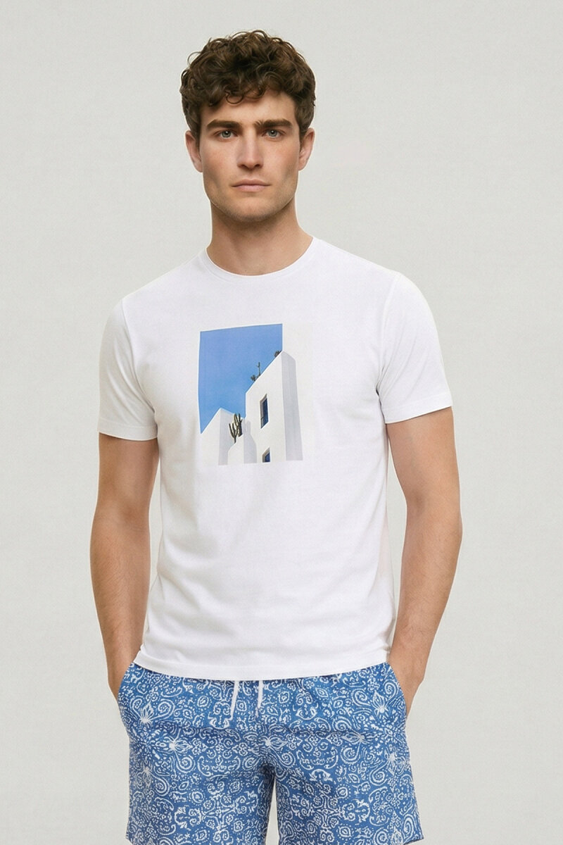 Beyaz Pamuklu Bisiklet Yaka Baskılı Tişört