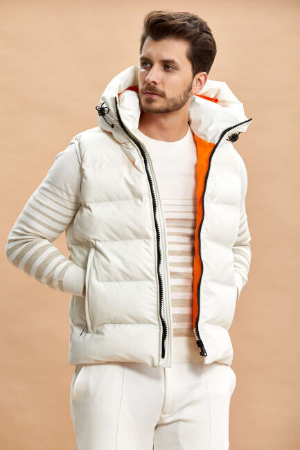 White Hooded Puffer Vest - 2