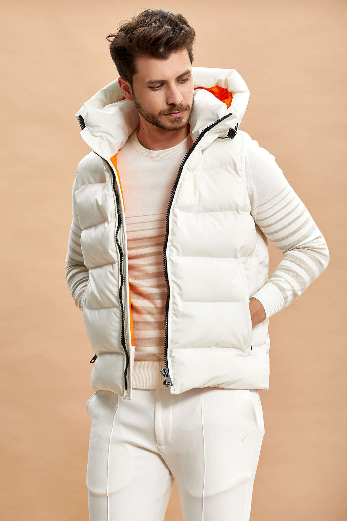 White Hooded Puffer Vest - 3