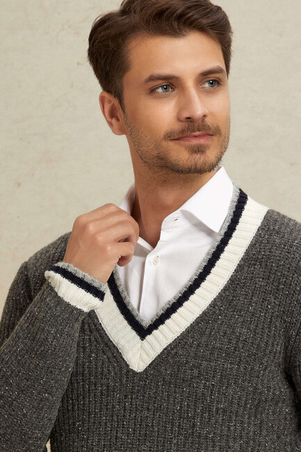 Anthracite 100% Cotton V-Neck Sweater - 2