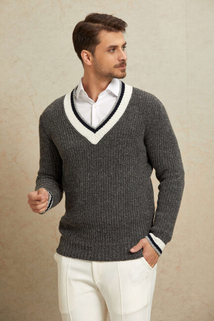 Anthracite 100% Cotton V-Neck Sweater - 5