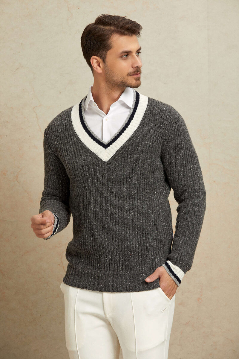 Anthracite 100% Cotton V-Neck Sweater - 5