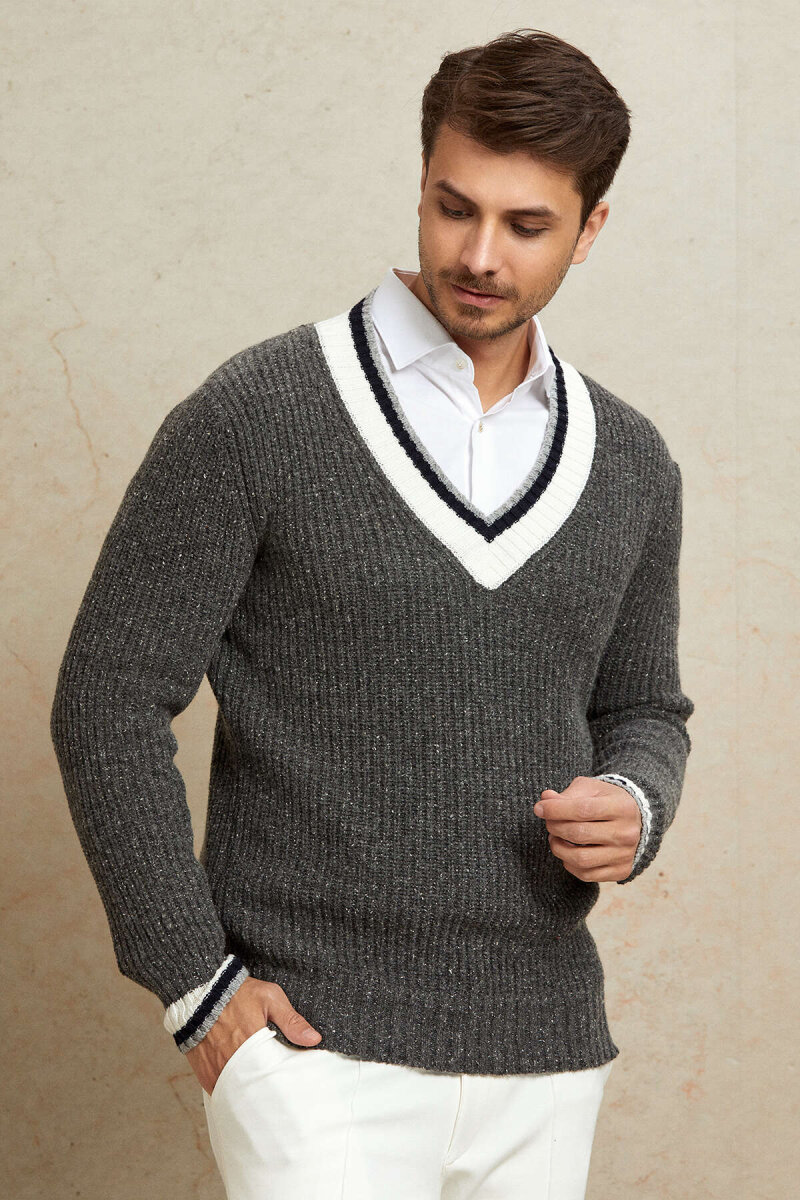 Anthracite 100% Cotton V-Neck Sweater - 6