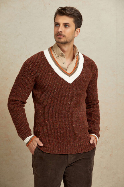 Tile-colored 100% Cotton V-Neck Sweater - 5