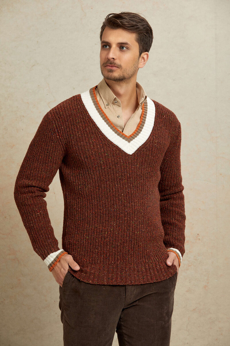 Tile-colored 100% Cotton V-Neck Sweater - 5