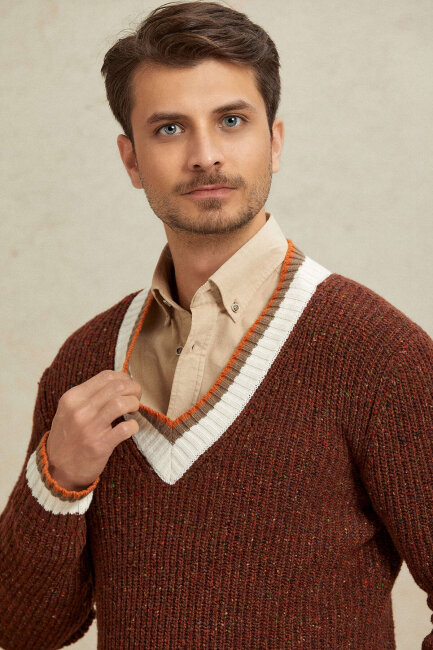 Tile-colored 100% Cotton V-Neck Sweater - 6