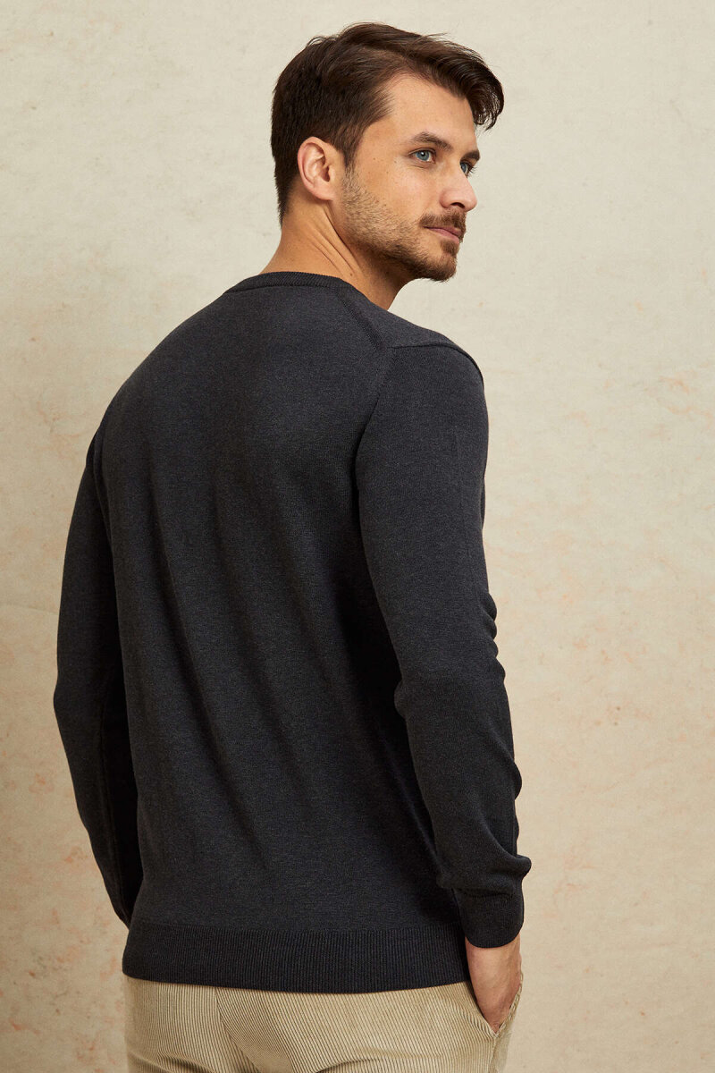 Anthracite 100% Cotton V-Neck Sweater - 7