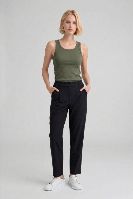 Siyah Teknik Kumaş Rahat Pantolon - 1