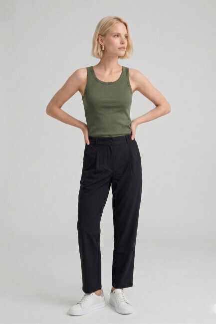 Siyah Teknik Kumaş Rahat Pantolon - 4