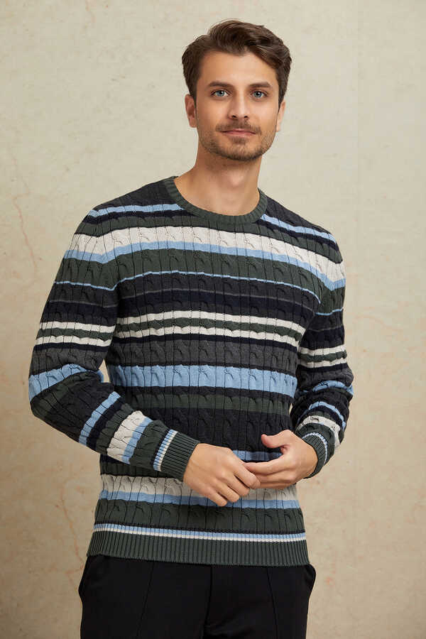 Green 100% Cotton Round Neck Sweater