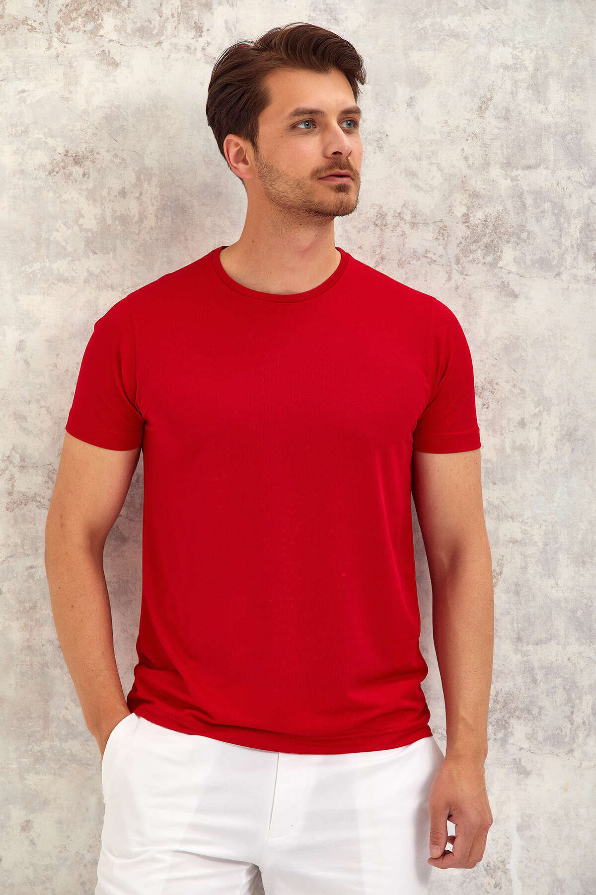 Kırmızı Bisiklet Yaka Basic Tişört - 5