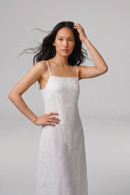 Beyaz %100 Keten Askılı Midi Elbise - 3