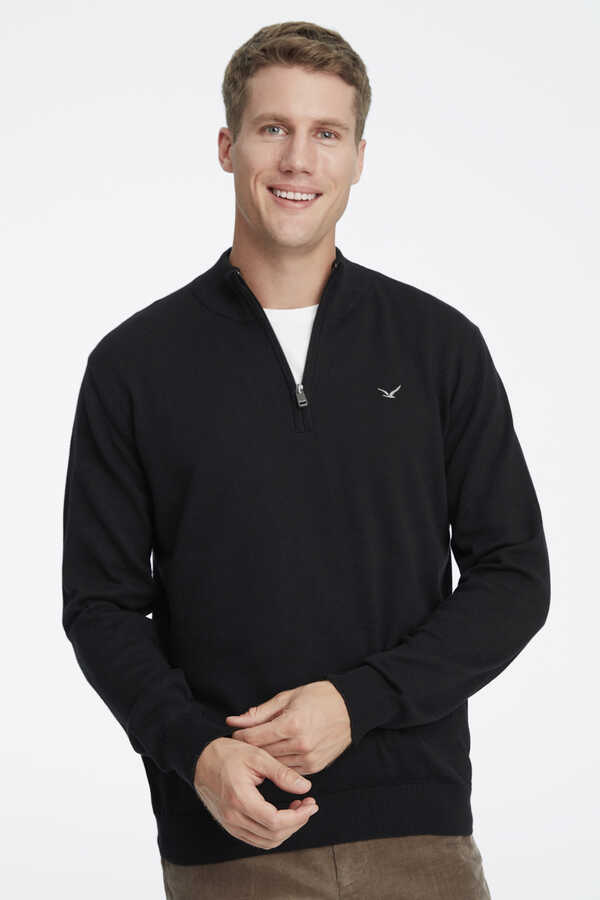 Black 100% Cotton Short Zip Sweater - 1