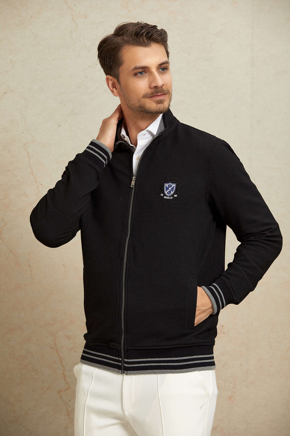 Siyah Pamuklu Sweatshirt - 4