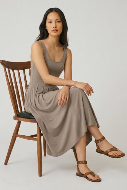 Bej Akışkan Form Midi Elbise - 5