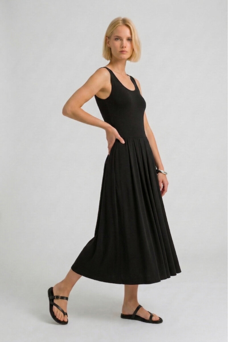 Siyah Akışkan Form Midi Elbise - 3