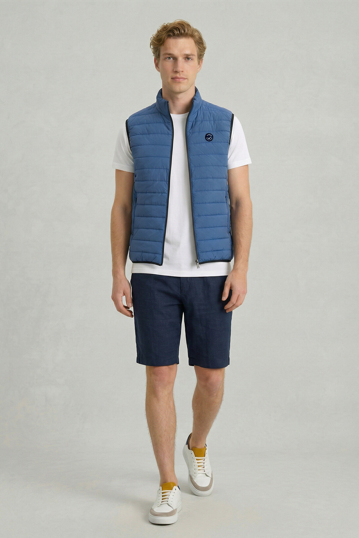 Navy Blue Puffer Vest - 2