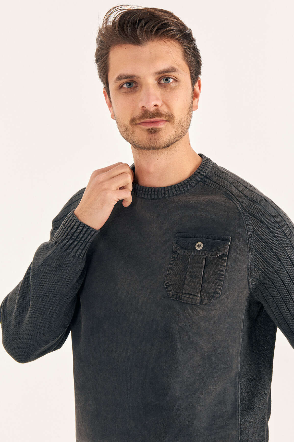 Anthracite 100% Cotton Vintage Pocket Sweater - 3