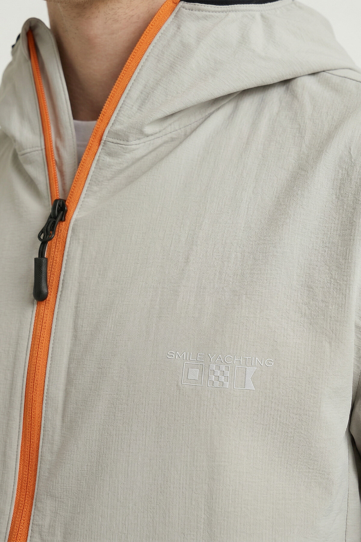 Taş Kapüşonlu Rüzgarlık Mont - 3