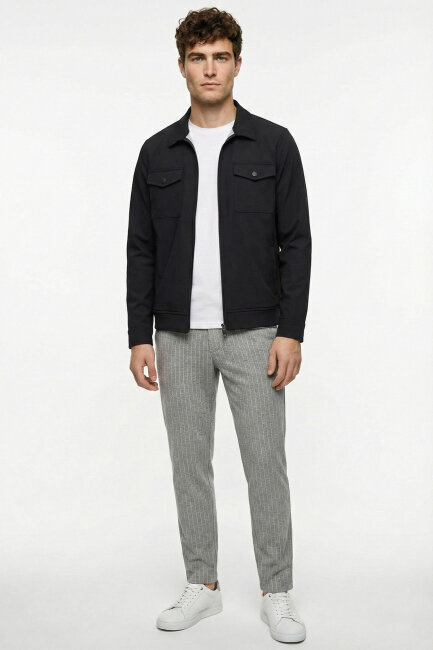 Siyah Fermuarlı Mont - 5