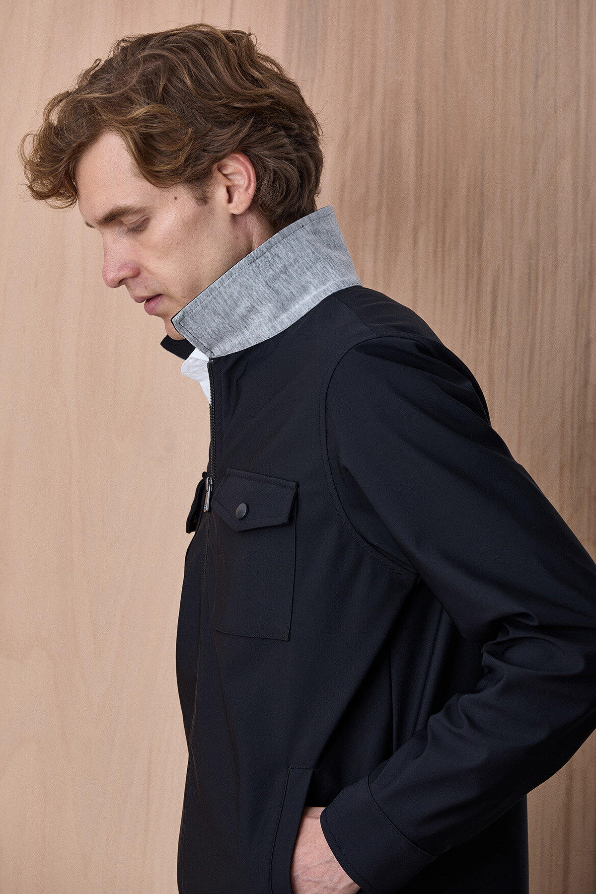 Siyah Fermuarlı Mont - 4