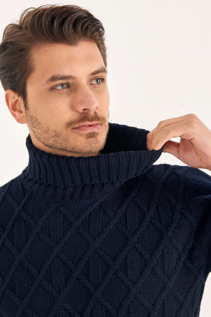 Navy Blue Wool Turtleneck Sweater - 3
