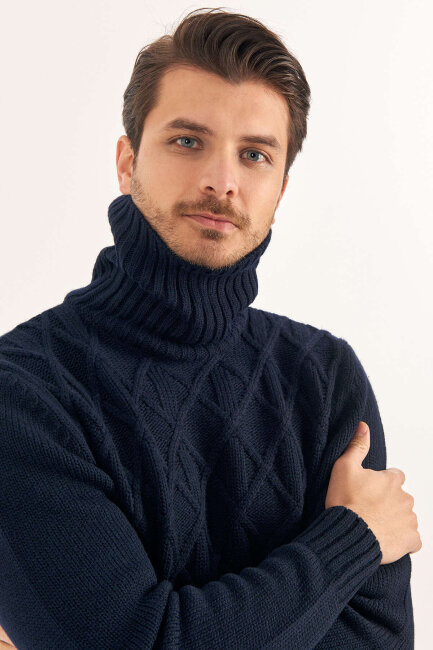 Navy Blue Wool Turtleneck Sweater - 4