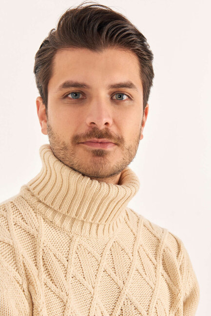 Beige Wool Turtleneck Sweater - 4