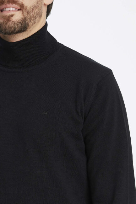 Black 100% Cotton Turtleneck Sweater - 3