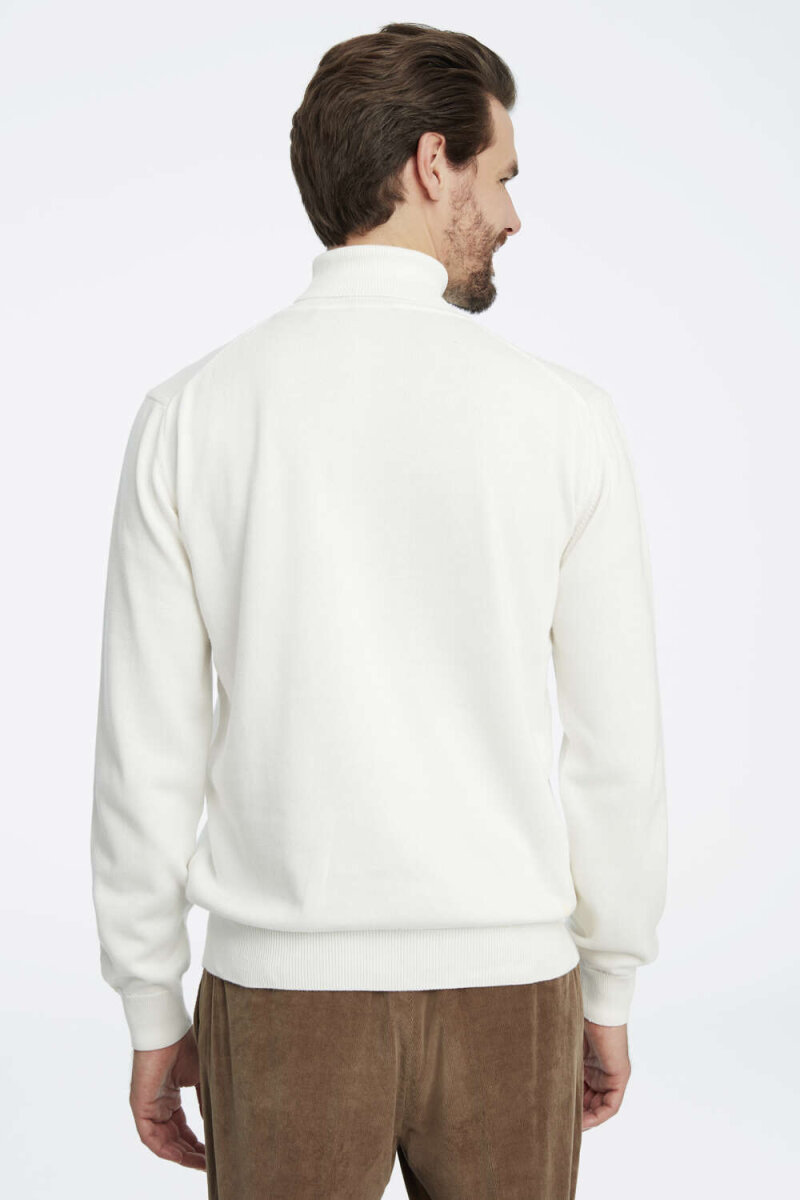 Off-white 100% Cotton Turtleneck Sweater - 4