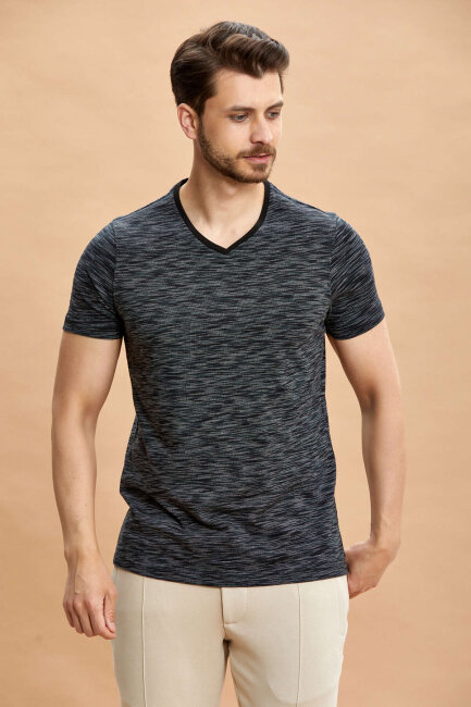 Black 100% Cotton V-Neck Patterned T-shirt - 4