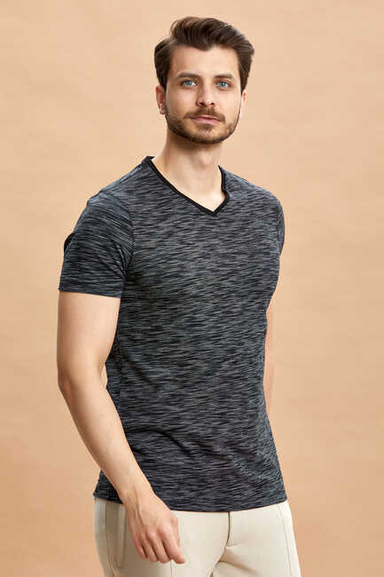 Black 100% Cotton V-Neck Patterned T-shirt Black