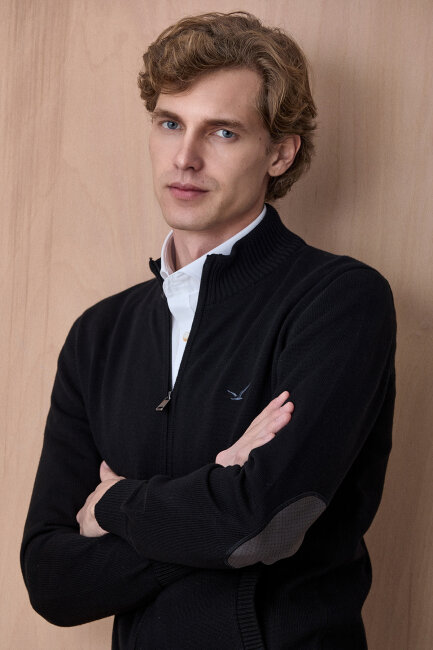 Siyah %100 Pamuk Örgü Hırka - 4